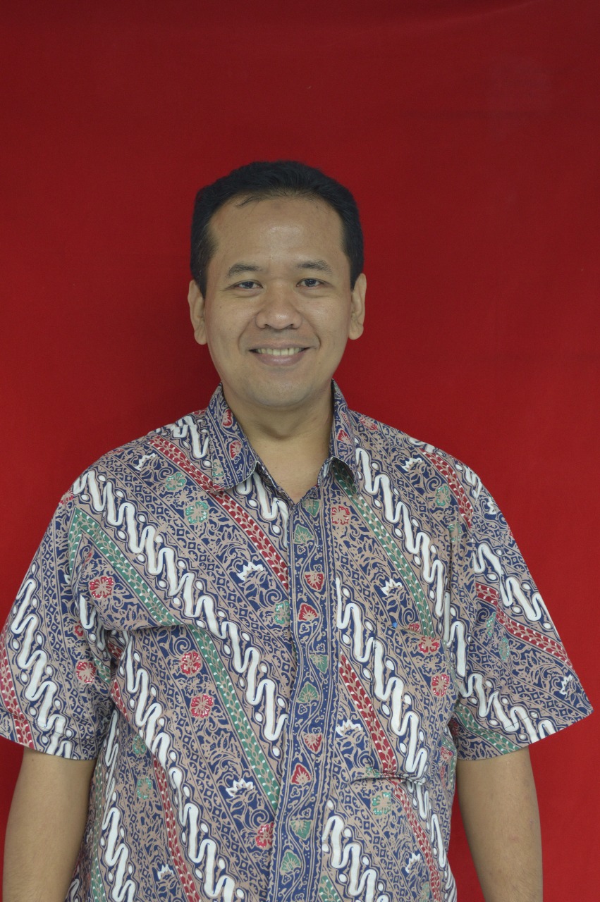 Dr. Faiz Rafdhi, S.Kom, M.Kom